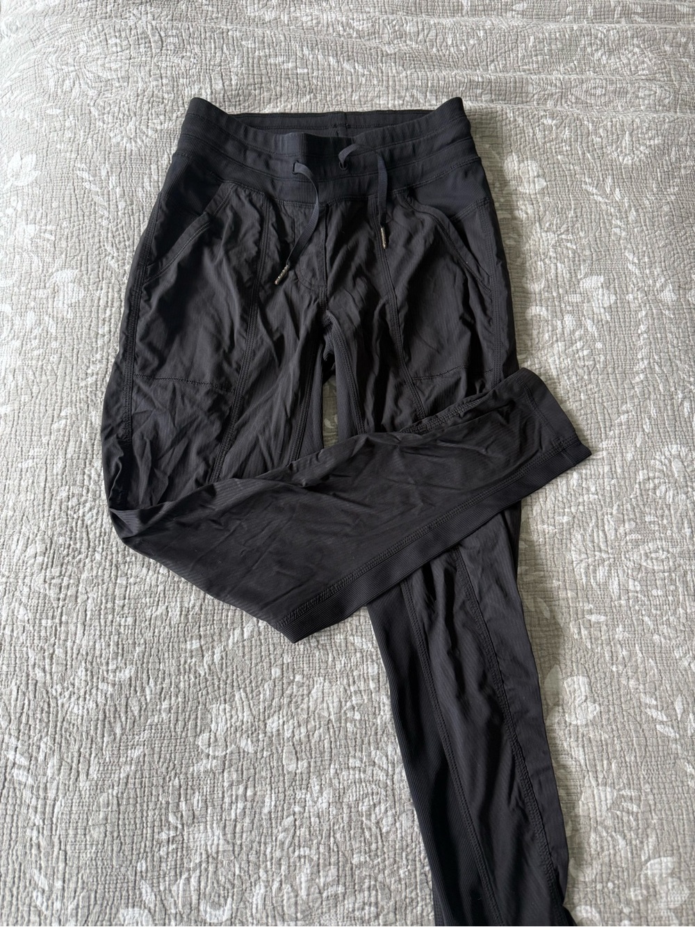 Lululemon Dance Studio Pants size 4